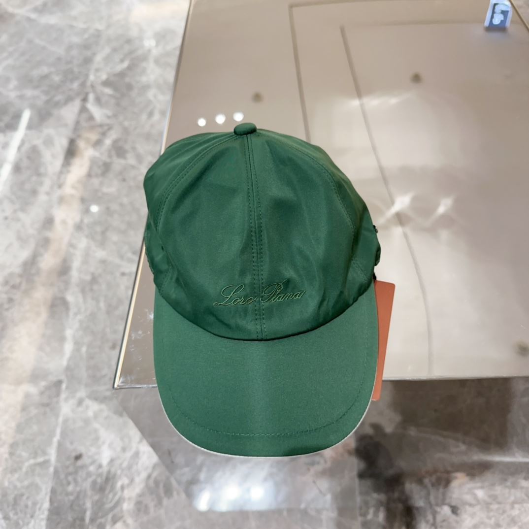 Loro Piana Caps